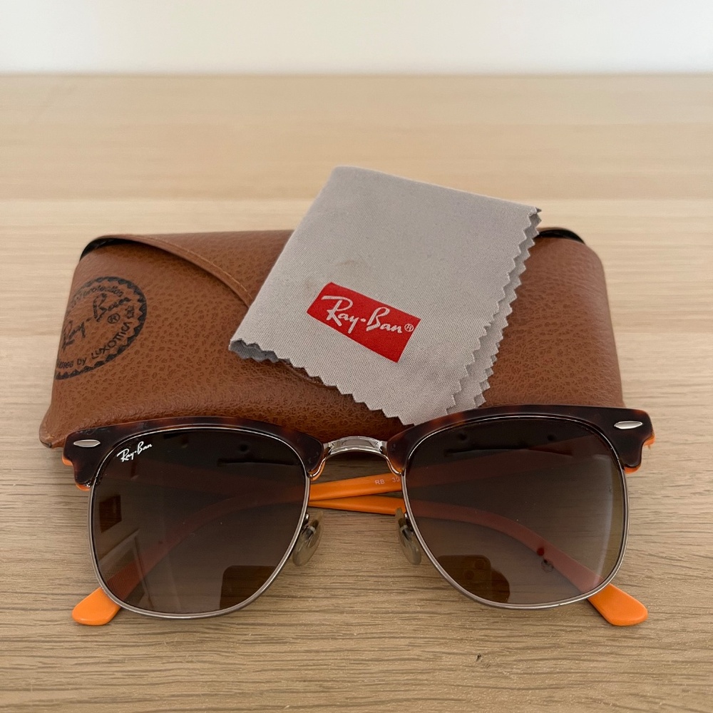 Ray-Ban Clubmaster RB3016 1126-85 Havana Dark Orange Sunglasses